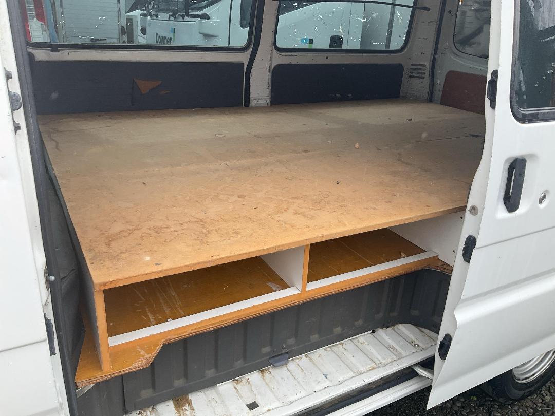 Photo '9' of Mazda Bongo