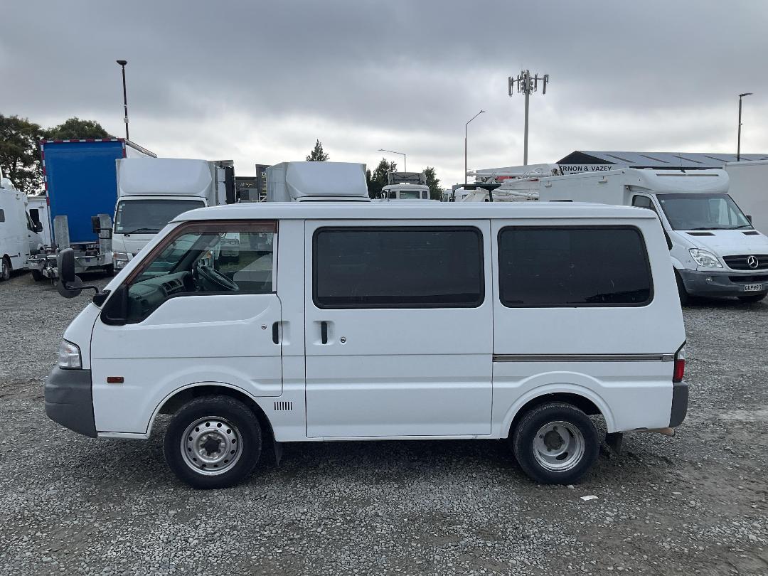 Photo '6' of Mazda Bongo