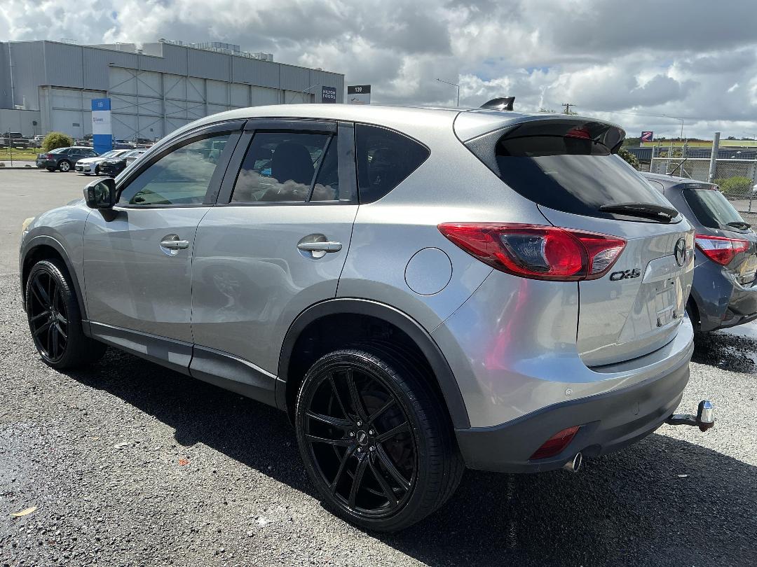 Photo '3' of Mazda CX-5 Photo '3' of Mazda CX-5