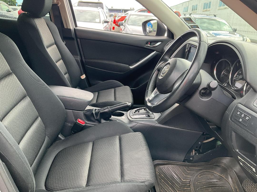 Photo '6' of Mazda CX-5 Photo '6' of Mazda CX-5