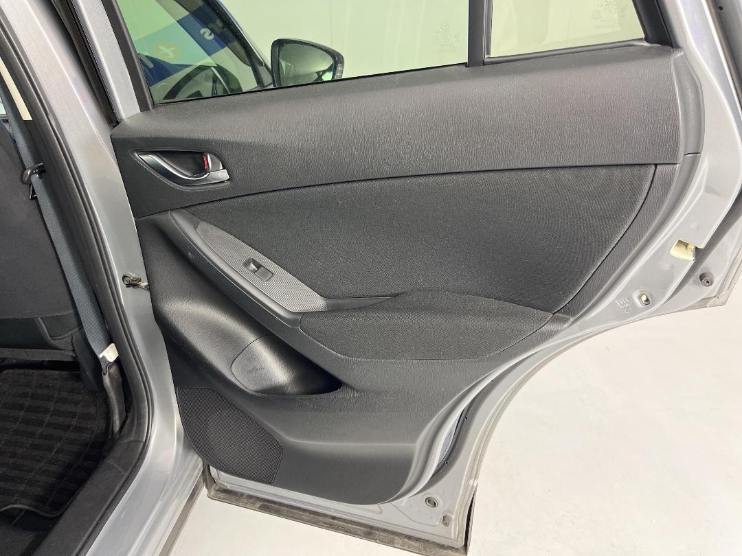 Photo '19' of Mazda CX-5 Photo '19' of Mazda CX-5