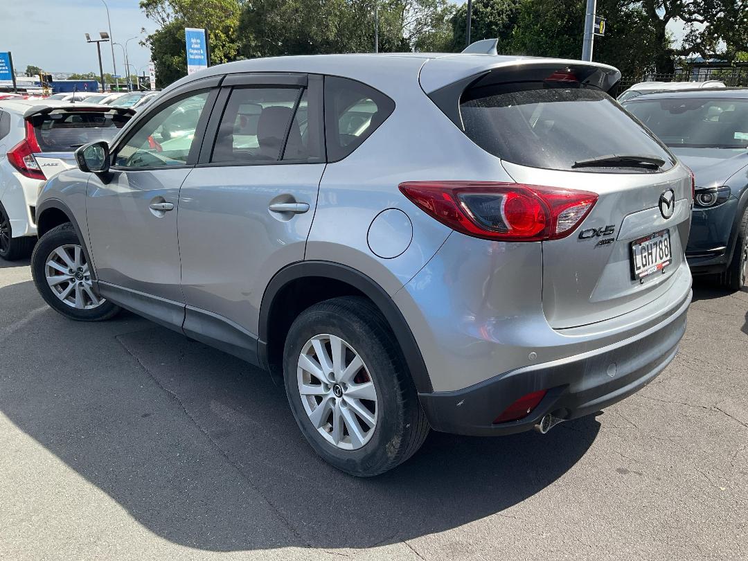 Photo '6' of Mazda CX-5