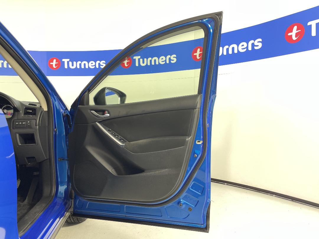 Photo '15' of Mazda CX-5