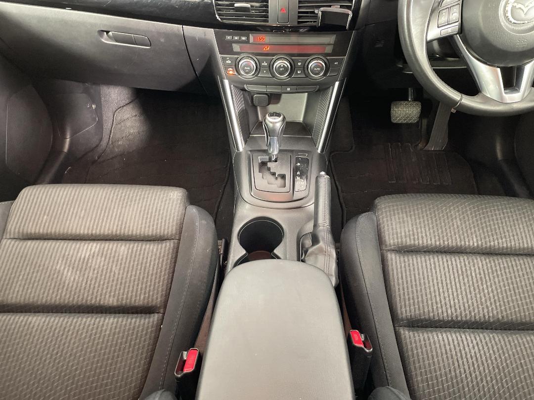 Photo '18' of Mazda CX-5