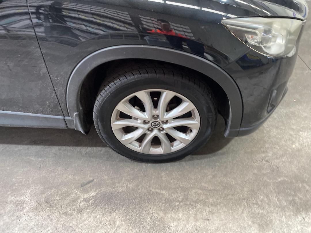 Photo '2' of Mazda CX-5