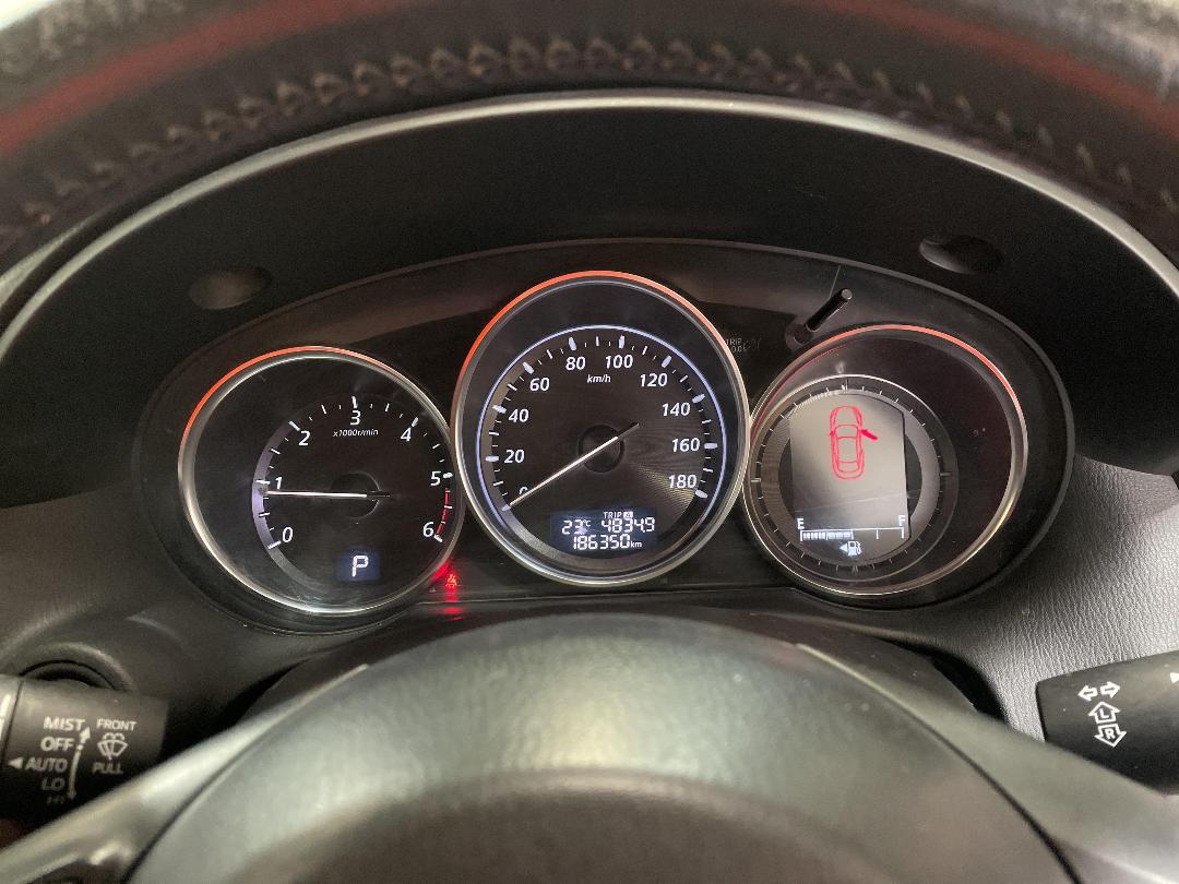 Photo '15' of Mazda CX-5