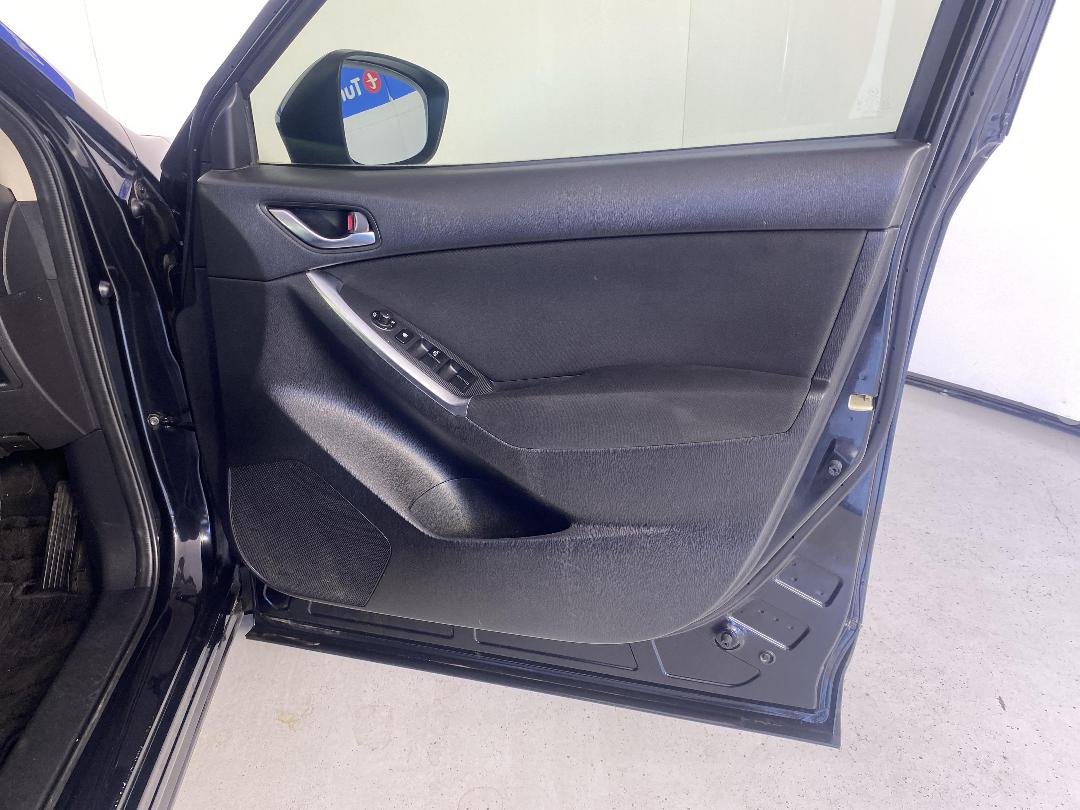 Photo '15' of Mazda CX-5 Photo '15' of Mazda CX-5