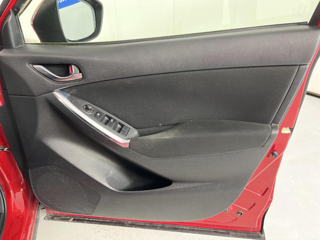 Photo '15' of Mazda CX-5