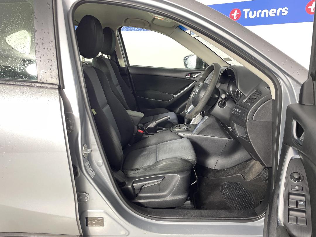 Photo '16' of Mazda CX-5