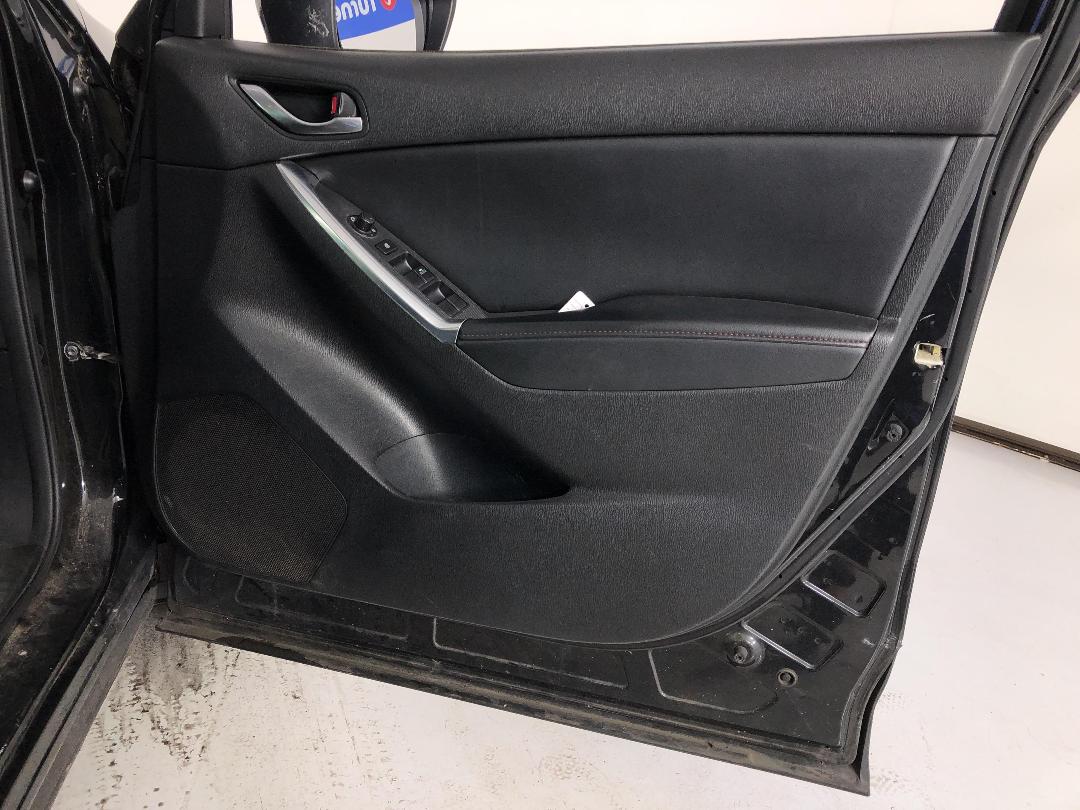 Photo '13' of Mazda CX-5