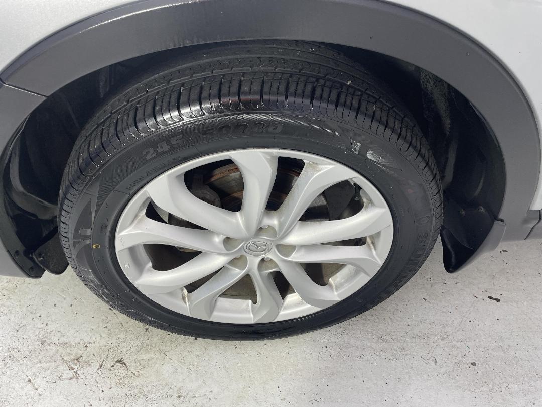 Photo '10' of Mazda CX-9