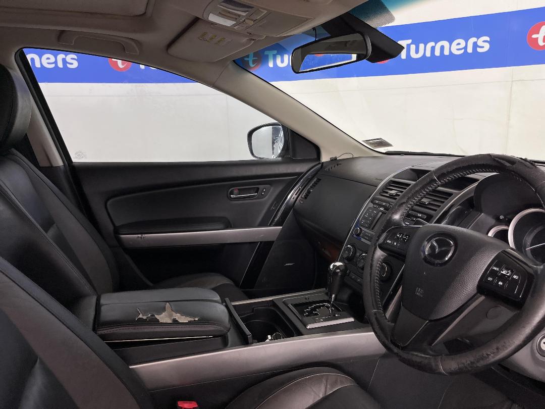 Photo '16' of Mazda CX-9 Photo '16' of Mazda CX-9