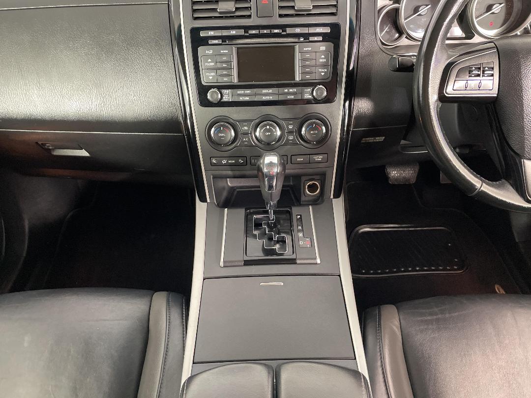 Photo '18' of Mazda CX-9 Photo '18' of Mazda CX-9