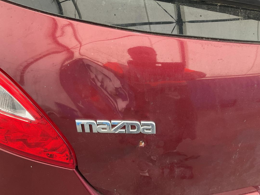 Photo '9' of Mazda Demio Photo '9' of Mazda Demio