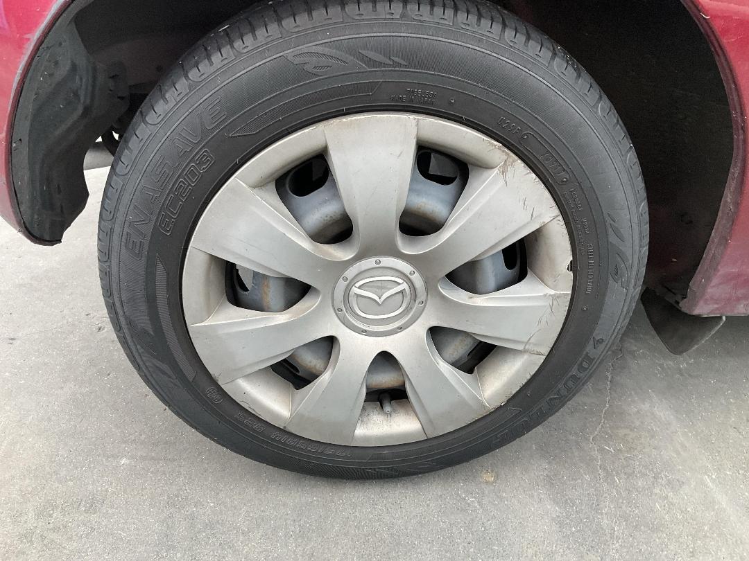 Photo '12' of Mazda Demio Photo '12' of Mazda Demio