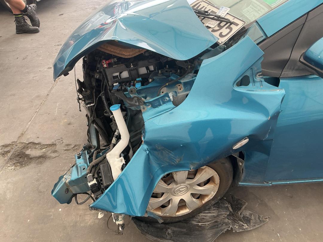 Photo '9' of Mazda Demio