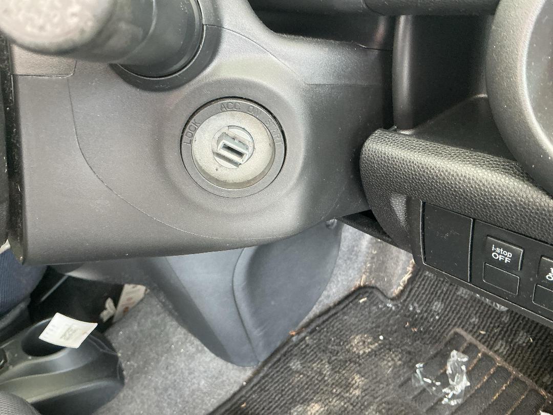 Photo '22' of Mazda Demio