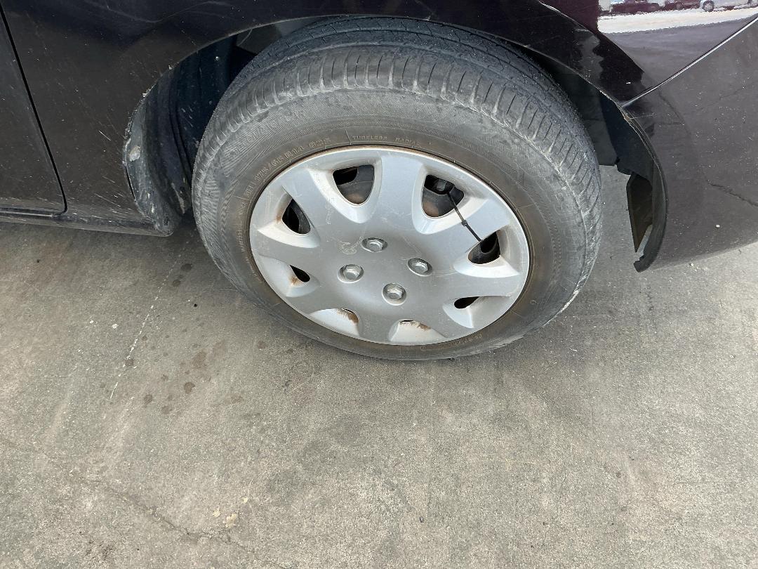 Photo '2' of Mazda Demio Photo '2' of Mazda Demio