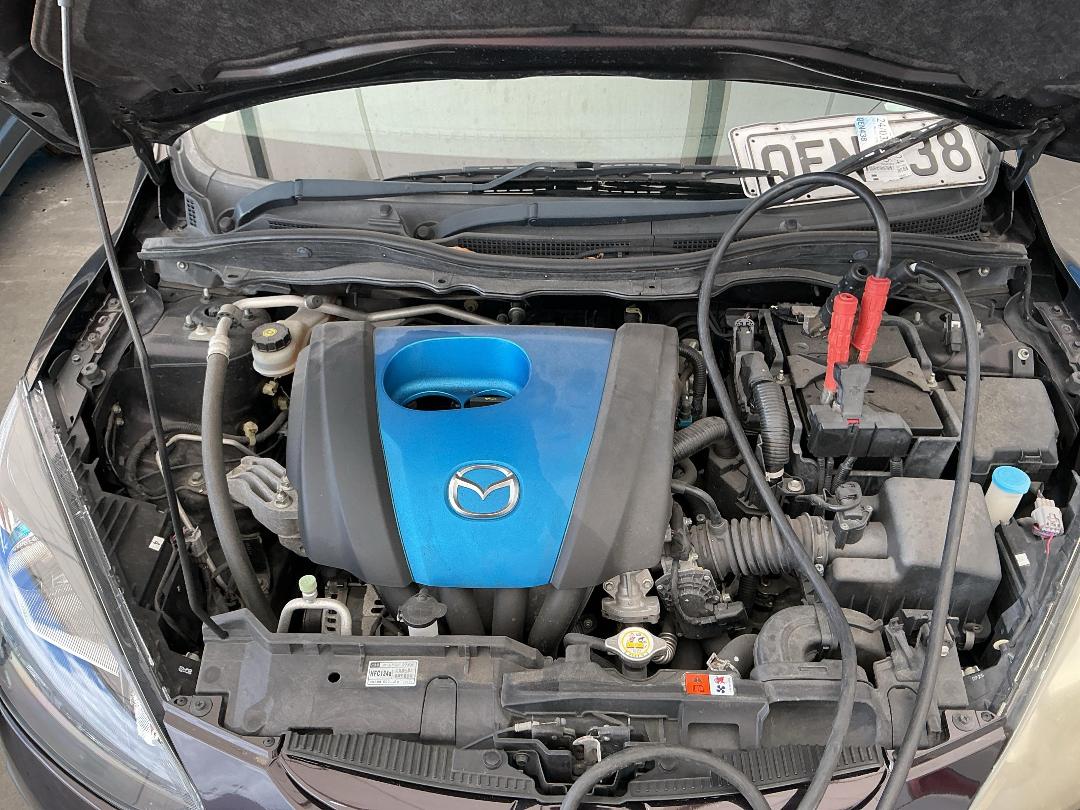 Photo '24' of Mazda Demio Photo '24' of Mazda Demio