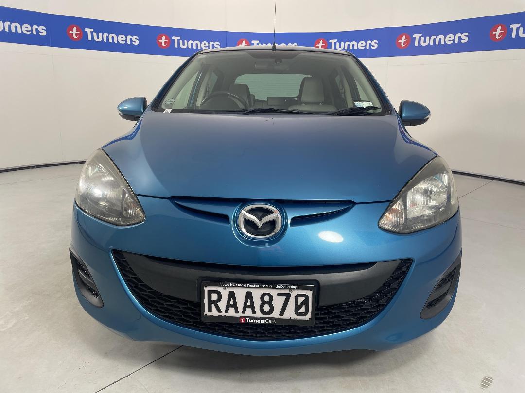 Photo '2' of Mazda Demio Photo '2' of Mazda Demio