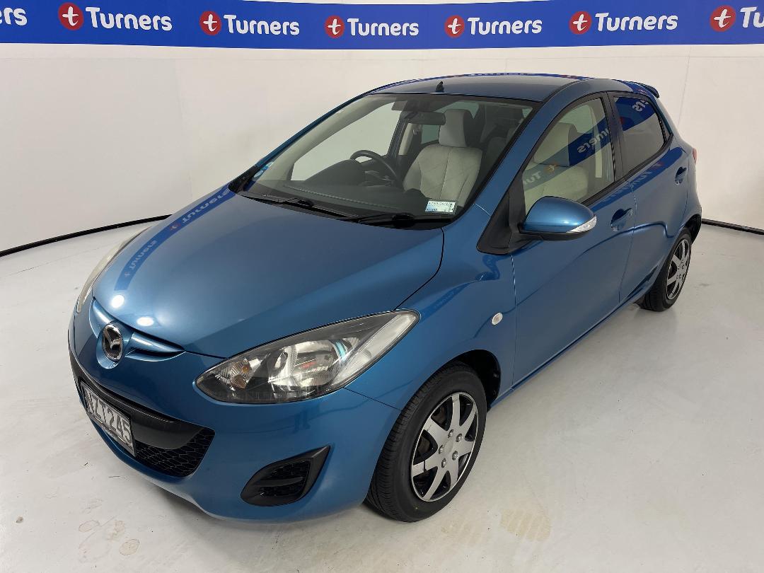 Photo '4' of Mazda Demio