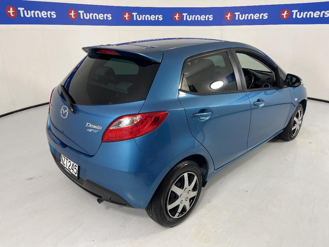 Photo '7' of Mazda Demio