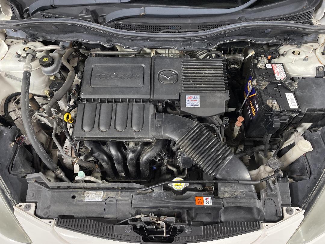 Photo '13' of Mazda Demio