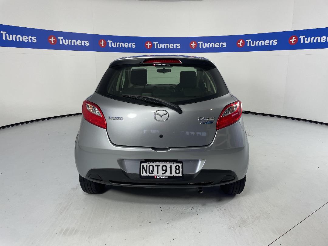 Photo '6' of Mazda Demio Photo '6' of Mazda Demio