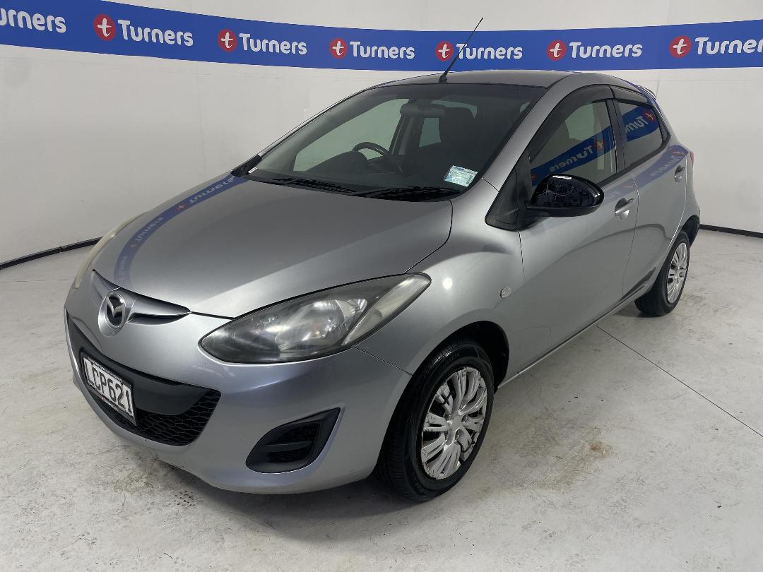 Photo '4' of Mazda Demio Photo '4' of Mazda Demio