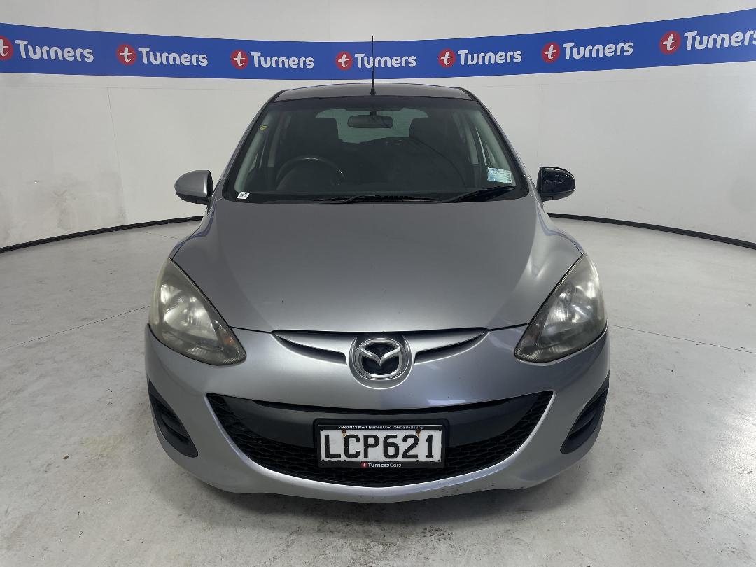 Photo '2' of Mazda Demio Photo '2' of Mazda Demio