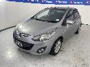 Thumbnail '4' of Mazda Demio