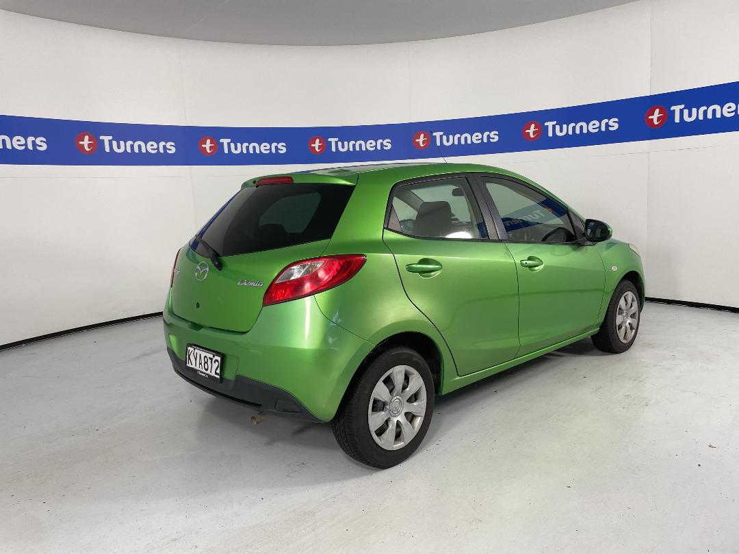 Photo '7' of Mazda Demio