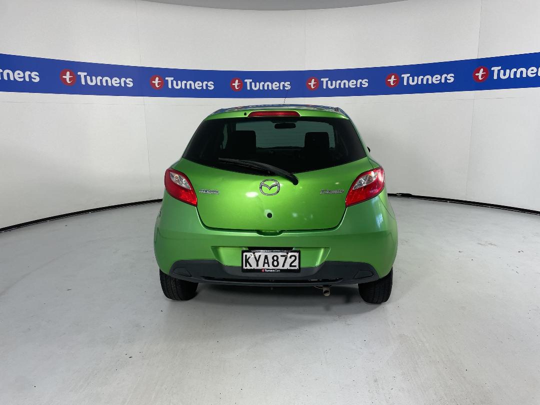 Photo '6' of Mazda Demio