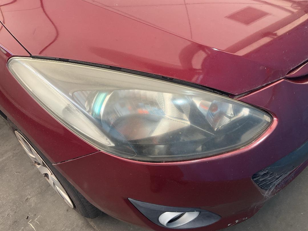 Photo '20' of Mazda Demio Photo '20' of Mazda Demio