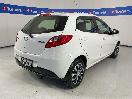 Thumbnail '7' of Mazda Demio