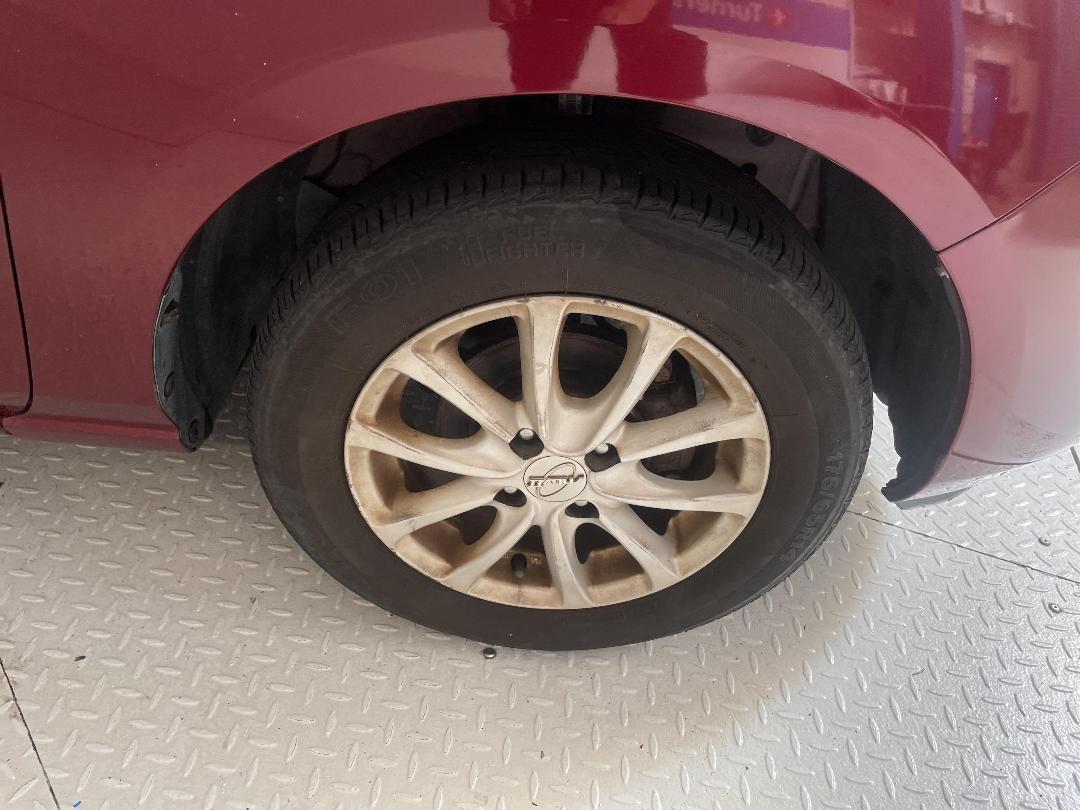 Photo '9' of Mazda Demio