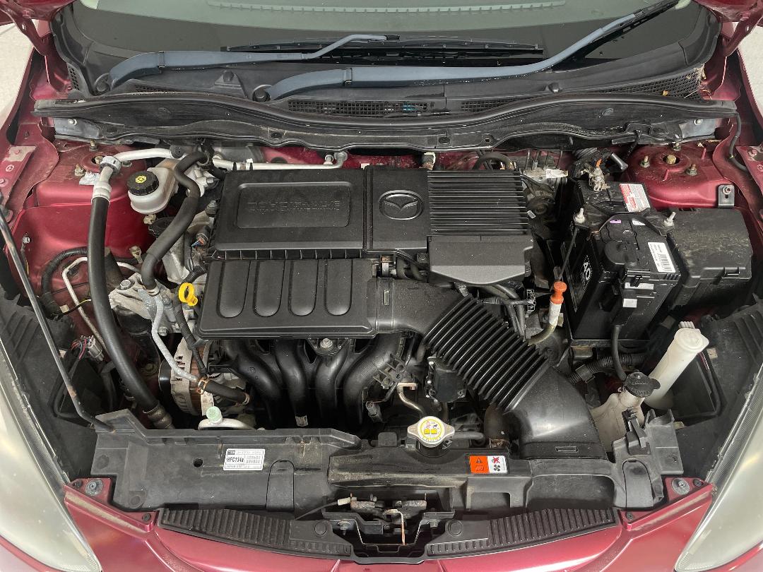 Photo '13' of Mazda Demio