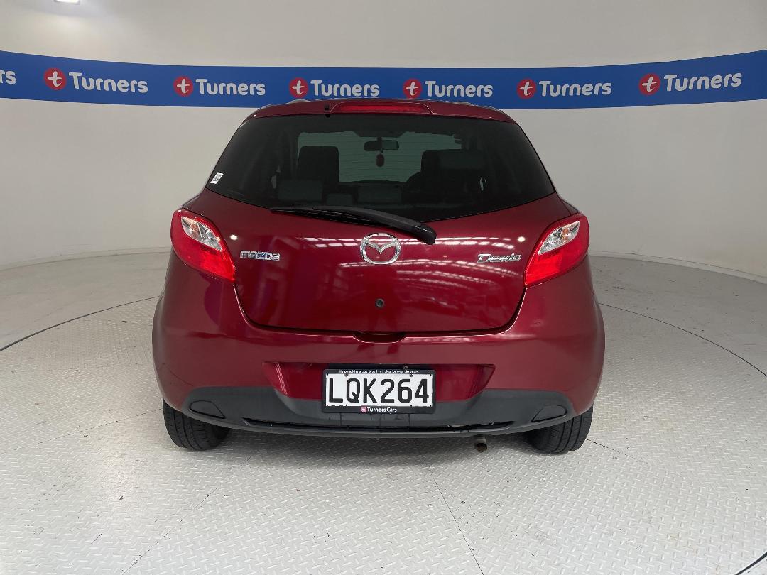 Photo '6' of Mazda Demio