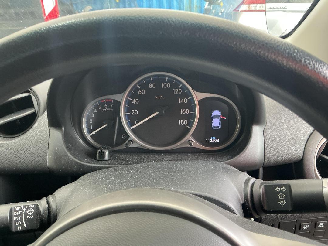 Photo '10' of Mazda Demio