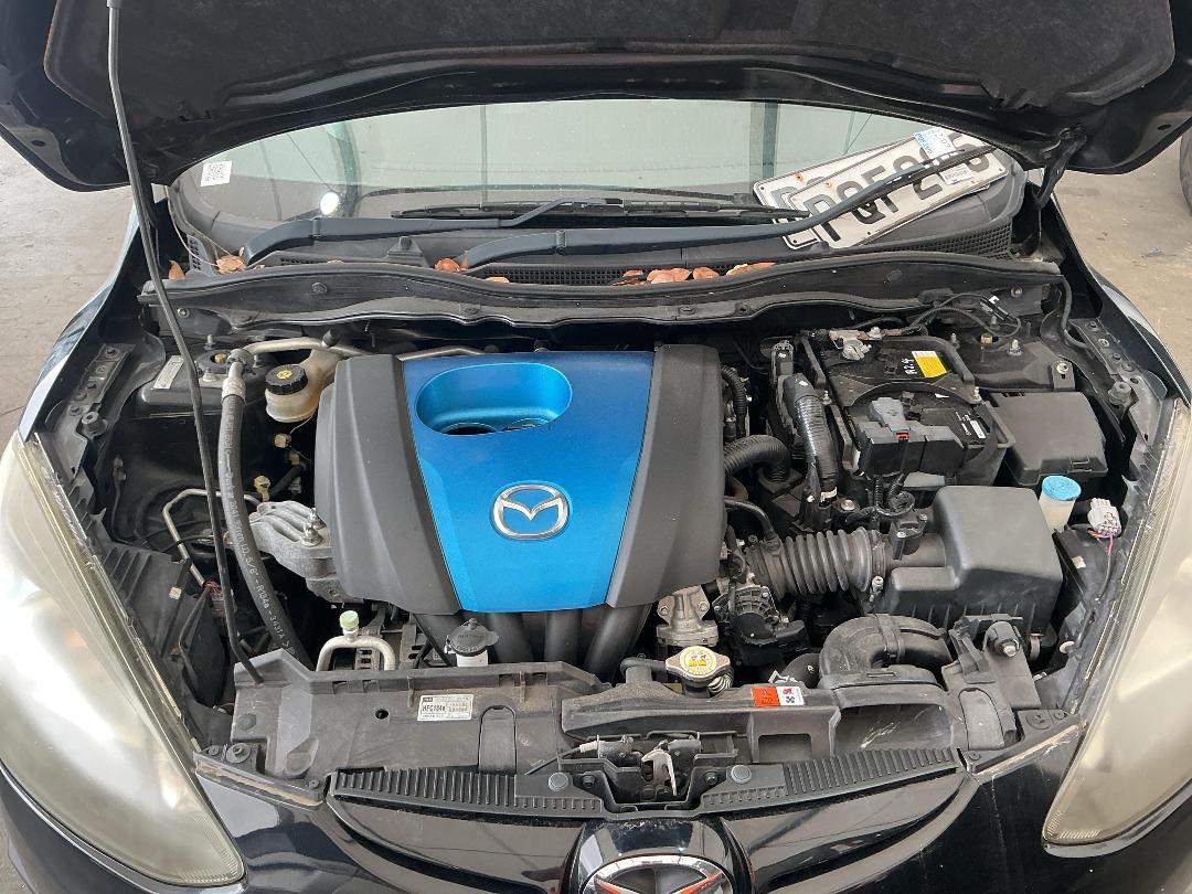 Photo '17' of Mazda Demio