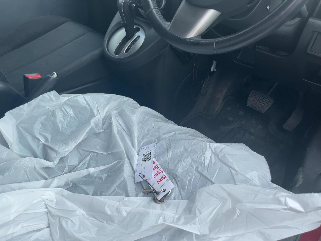 Photo '8' of Mazda Demio