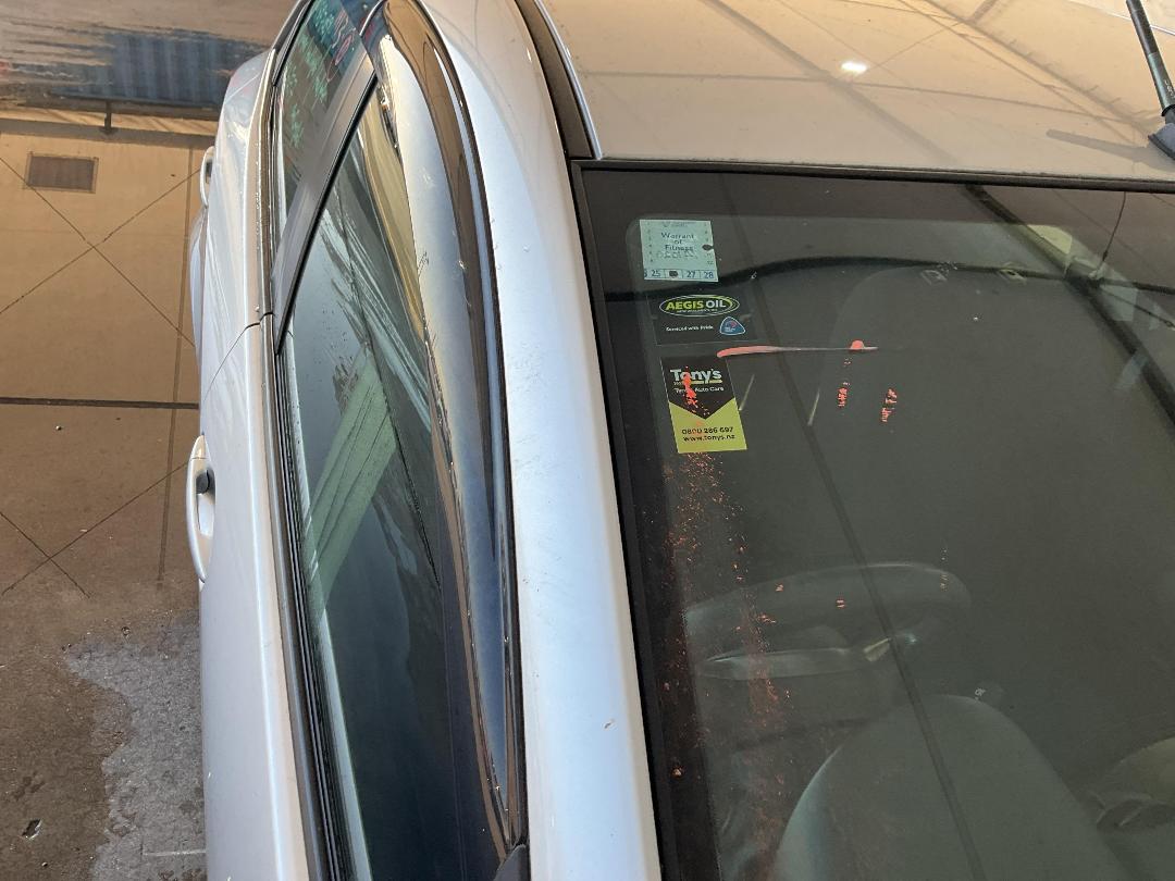 Photo '13' of Mazda Demio