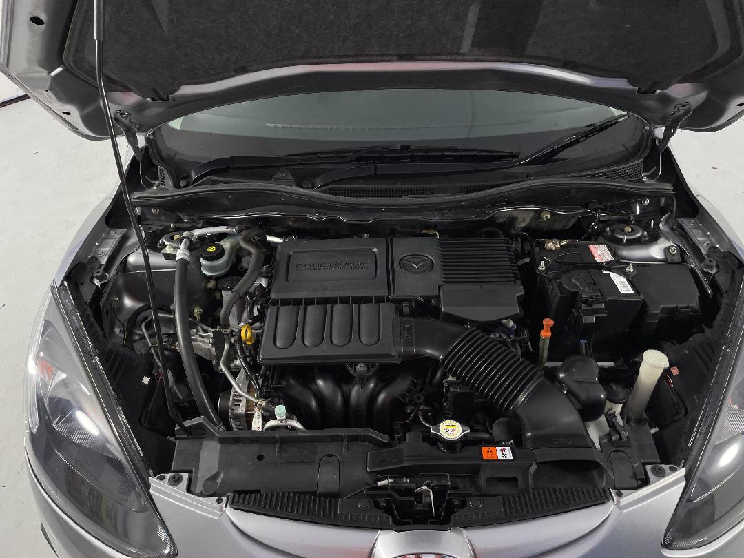 Photo '13' of Mazda Mazda2 Photo '13' of Mazda Mazda2