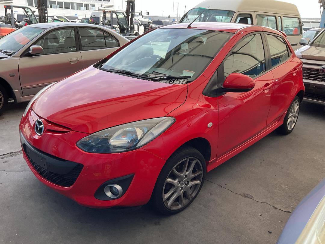 Photo '5' of Mazda Mazda2 Sport Photo '5' of Mazda Mazda2 Sport