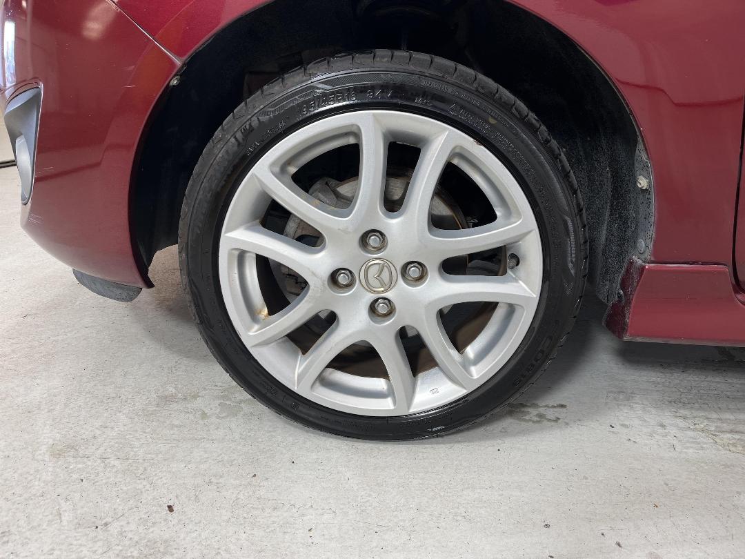 Photo '10' of Mazda Mazda2