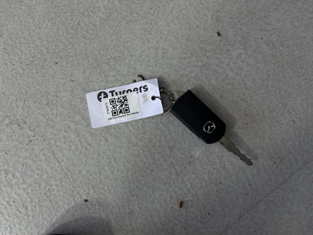 Photo '22' of Mazda Mazda2