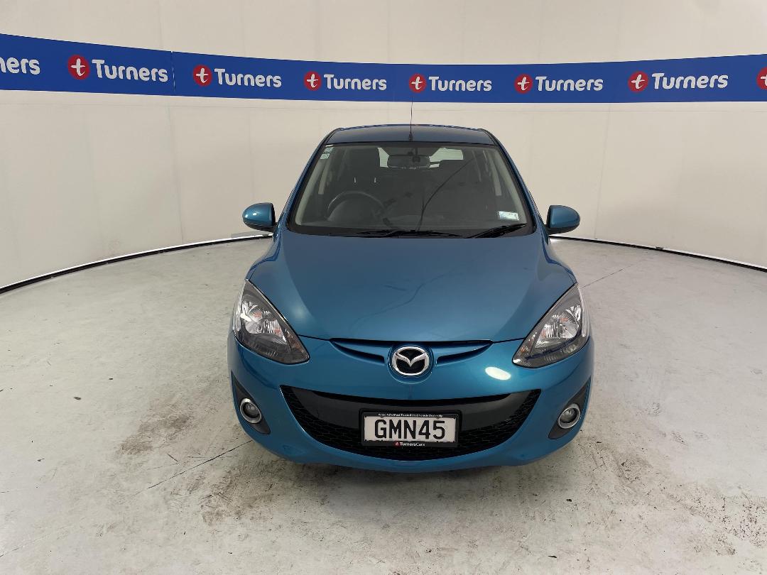 Photo '2' of Mazda Mazda2