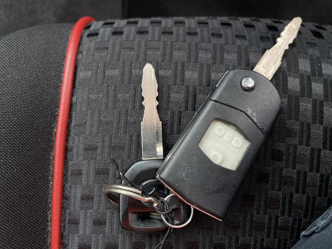 Photo '22' of Mazda Mazda2