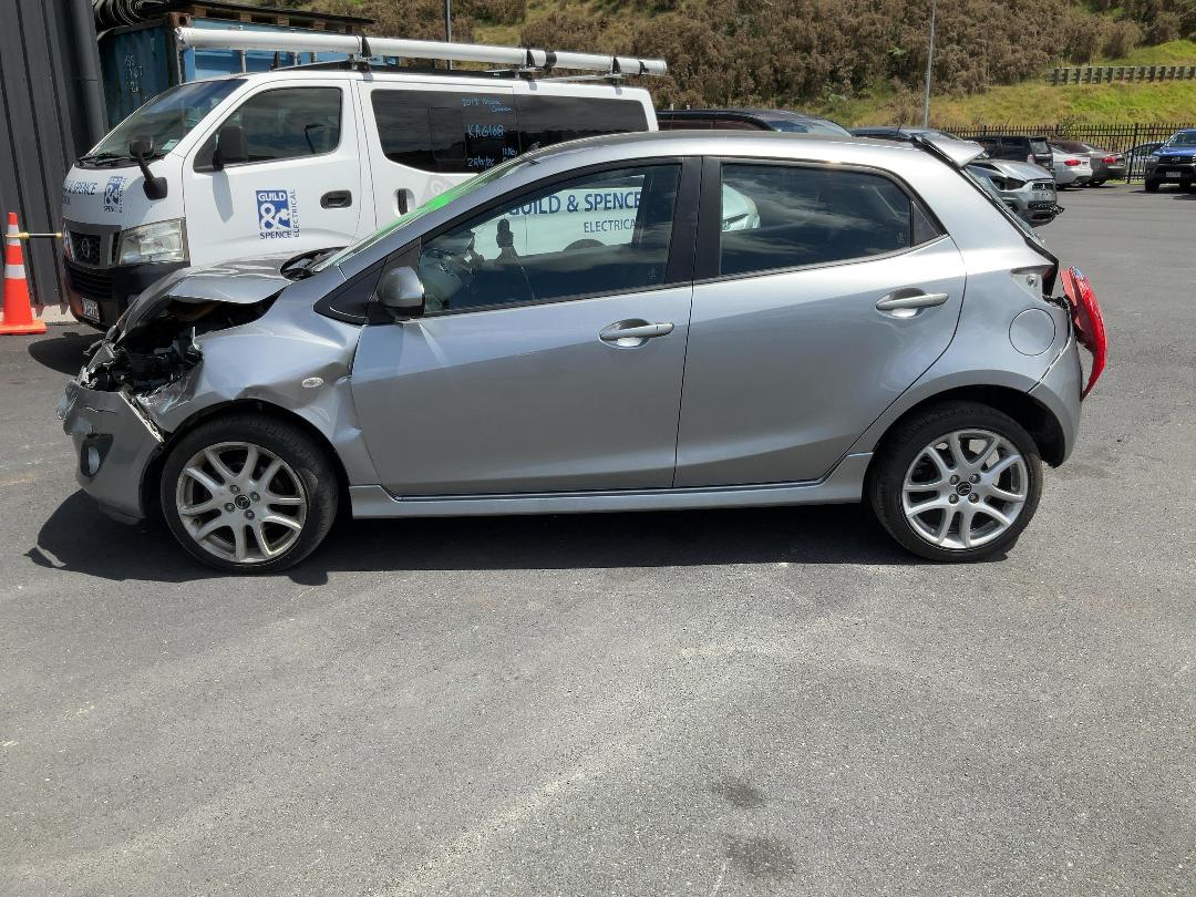 Photo '7' of Mazda Mazda2 Sport Photo '7' of Mazda Mazda2 Sport