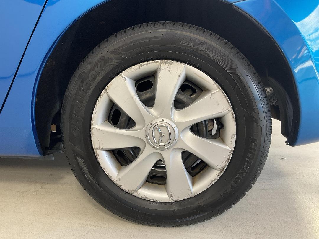 Photo '11' of Mazda Mazda3